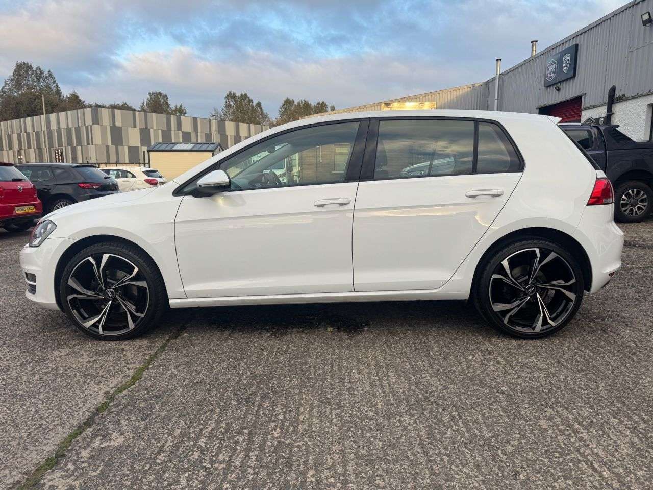 2016 VOLKSWAGEN GOLF 2016 VOLKSWAGEN GOLF