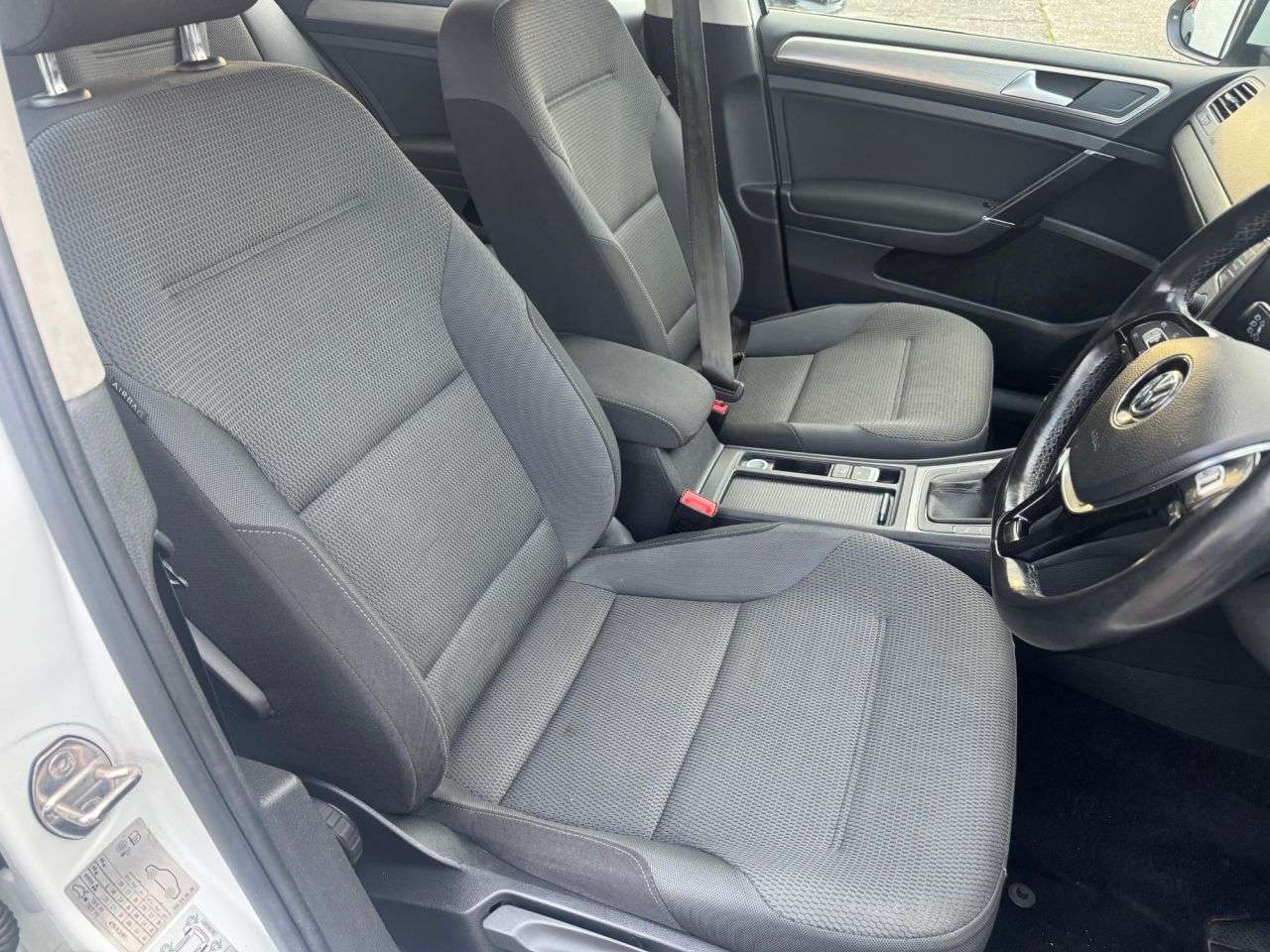 2016 VOLKSWAGEN GOLF 2016 VOLKSWAGEN GOLF