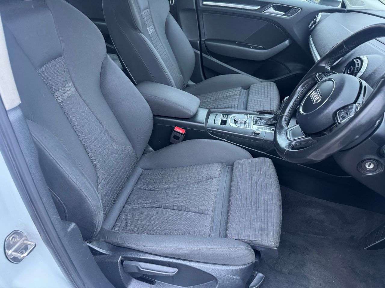 2016 AUDI A3 2016 AUDI A3