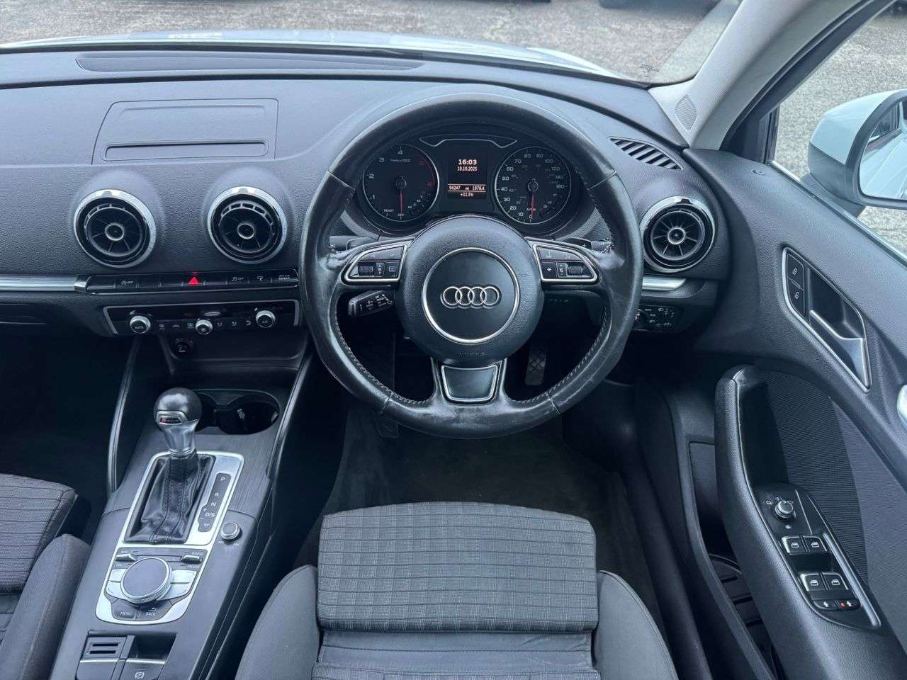 2016 AUDI A3 2016 AUDI A3