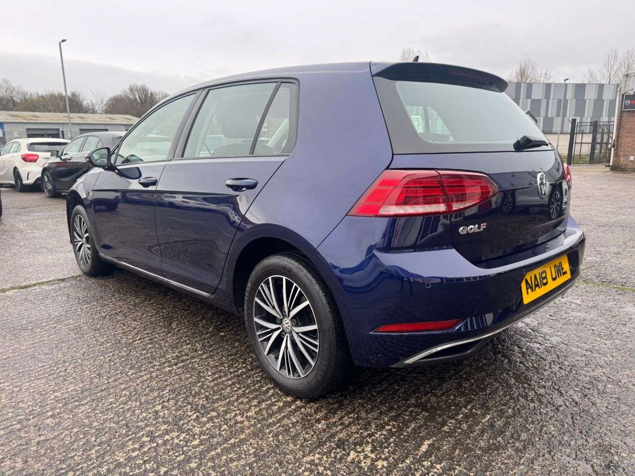 2018 VOLKSWAGEN GOLF 2018 VOLKSWAGEN GOLF