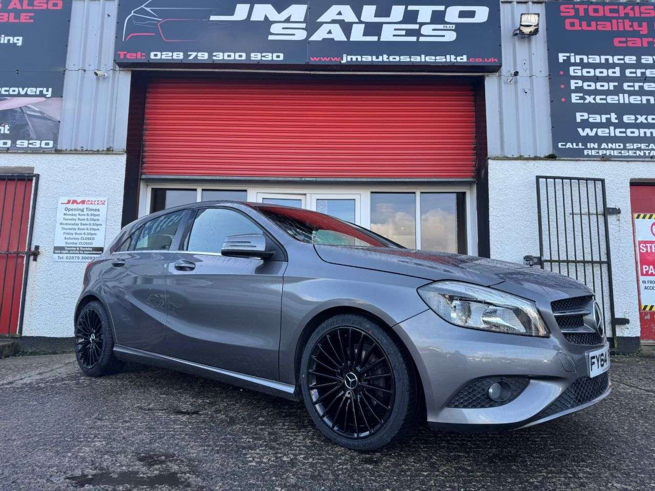 A 2015 MERCEDES-BENZ A-CLASS 1.5 A180d SE Hatchback 5dr Diesel Manual Euro 6 (s/s) (109 ps) A 2015 MERCEDES-BENZ A-CLASS 1.5 A180d SE Hatchback 5dr Diesel Manual Euro 6 (s/s) (109 ps)