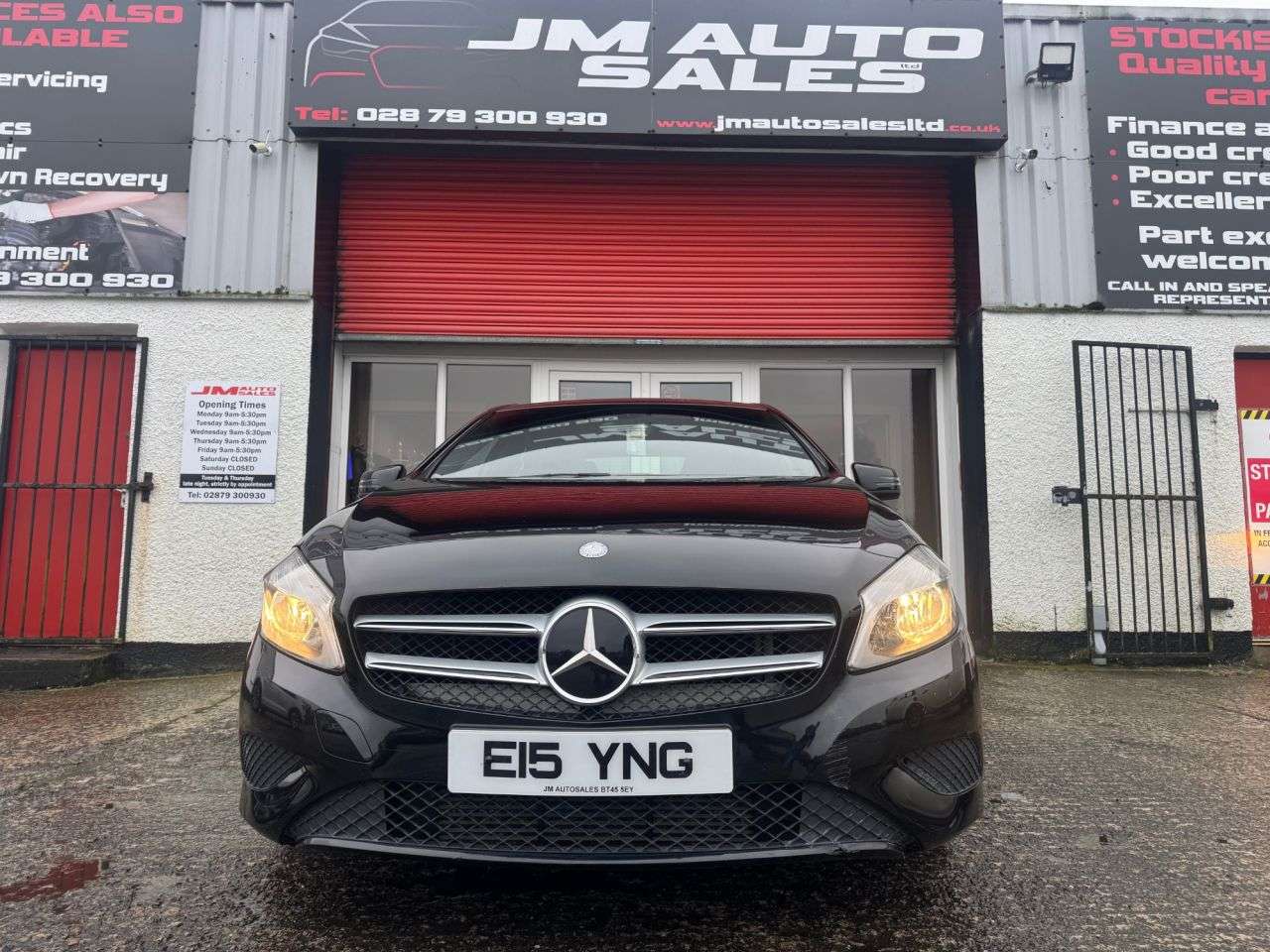 A 2015 MERCEDES-BENZ A-CLASS 1.5 A180 CDI Sport Hatchback 5dr Diesel 7G-DCT Euro 5 (s/s) (109 ps) A 2015 MERCEDES-BENZ A-CLASS 1.5 A180 CDI Sport Hatchback 5dr Diesel 7G-DCT Euro 5 (s/s) (109 ps)