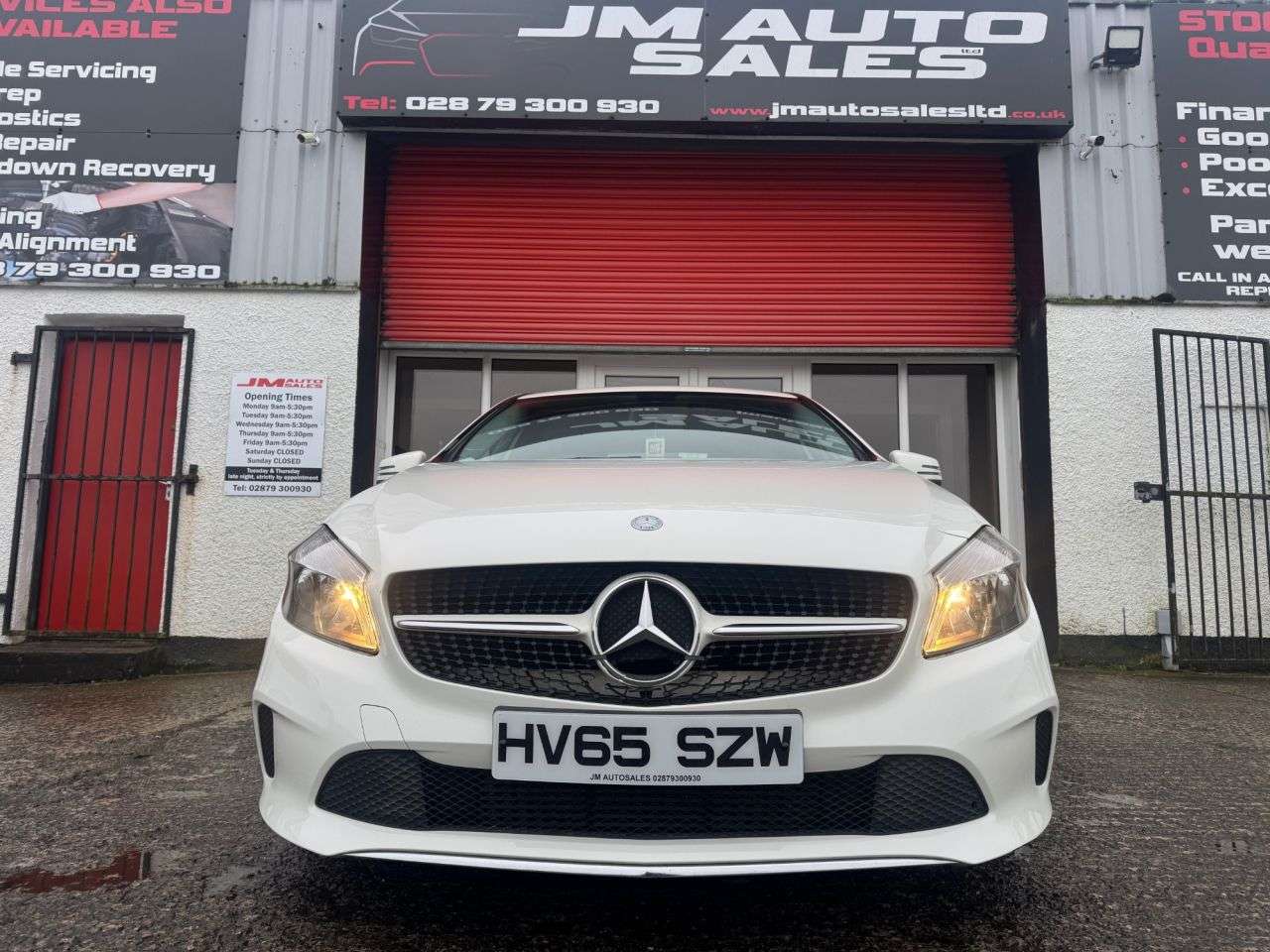 A 2015 MERCEDES-BENZ A-CLASS 1.5 A180 CDI SE Hatchback 5dr Diesel Manual Euro 6 (s/s) (109 ps) A 2015 MERCEDES-BENZ A-CLASS 1.5 A180 CDI SE Hatchback 5dr Diesel Manual Euro 6 (s/s) (109 ps)