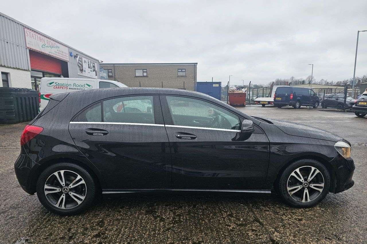 2017 MERCEDES-BENZ A-CLASS 2017 MERCEDES-BENZ A-CLASS