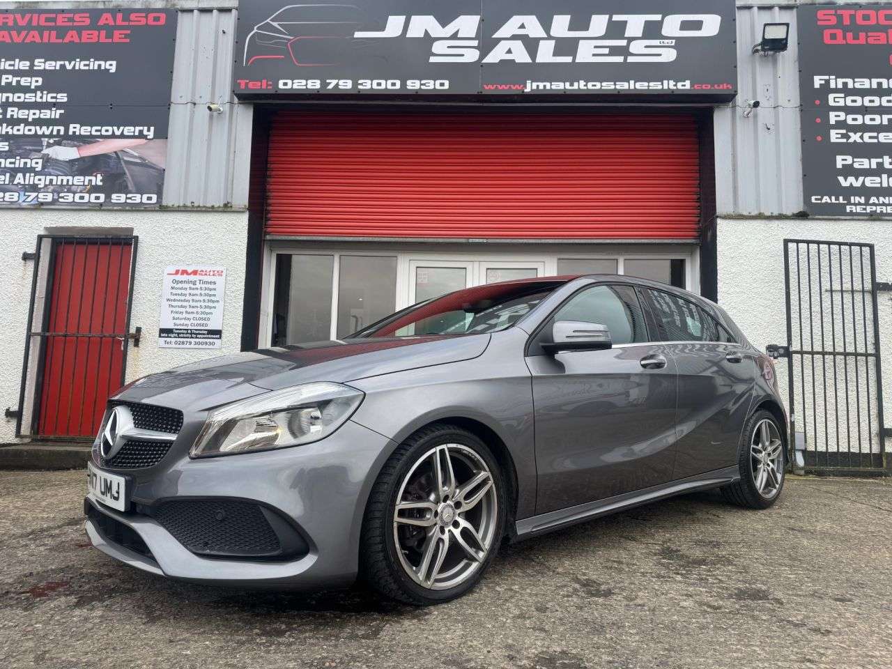 A 2017 MERCEDES-BENZ A-CLASS 1.5 A180d AMG Line Hatchback 5dr Diesel Manual Euro 6 (s/s) (109 ps) A 2017 MERCEDES-BENZ A-CLASS 1.5 A180d AMG Line Hatchback 5dr Diesel Manual Euro 6 (s/s) (109 ps)