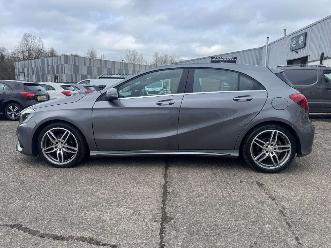 2017 MERCEDES-BENZ A-CLASS 2017 MERCEDES-BENZ A-CLASS