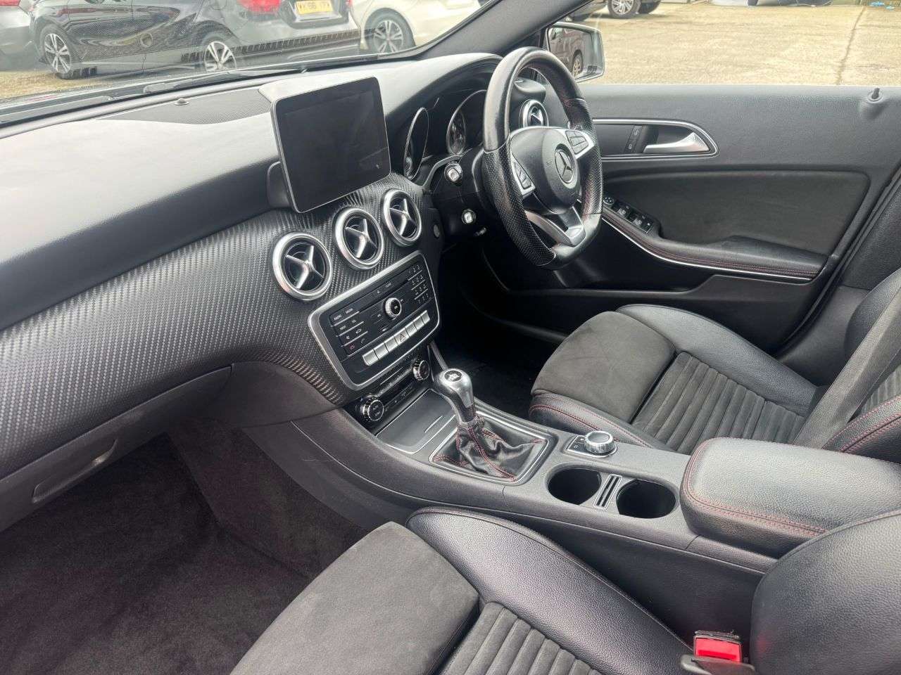 2017 MERCEDES-BENZ A-CLASS 2017 MERCEDES-BENZ A-CLASS