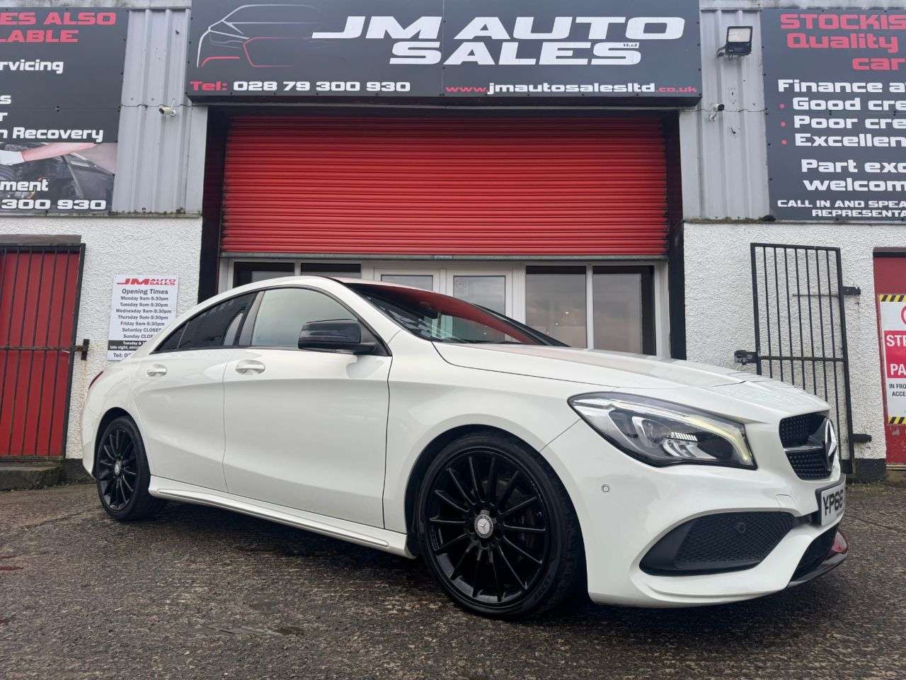 A 2016 MERCEDES-BENZ CLA 2.1 CLA200d AMG Line Coupe 4dr Diesel Manual Euro 6 (s/s) (136 ps) A 2016 MERCEDES-BENZ CLA 2.1 CLA200d AMG Line Coupe 4dr Diesel Manual Euro 6 (s/s) (136 ps)