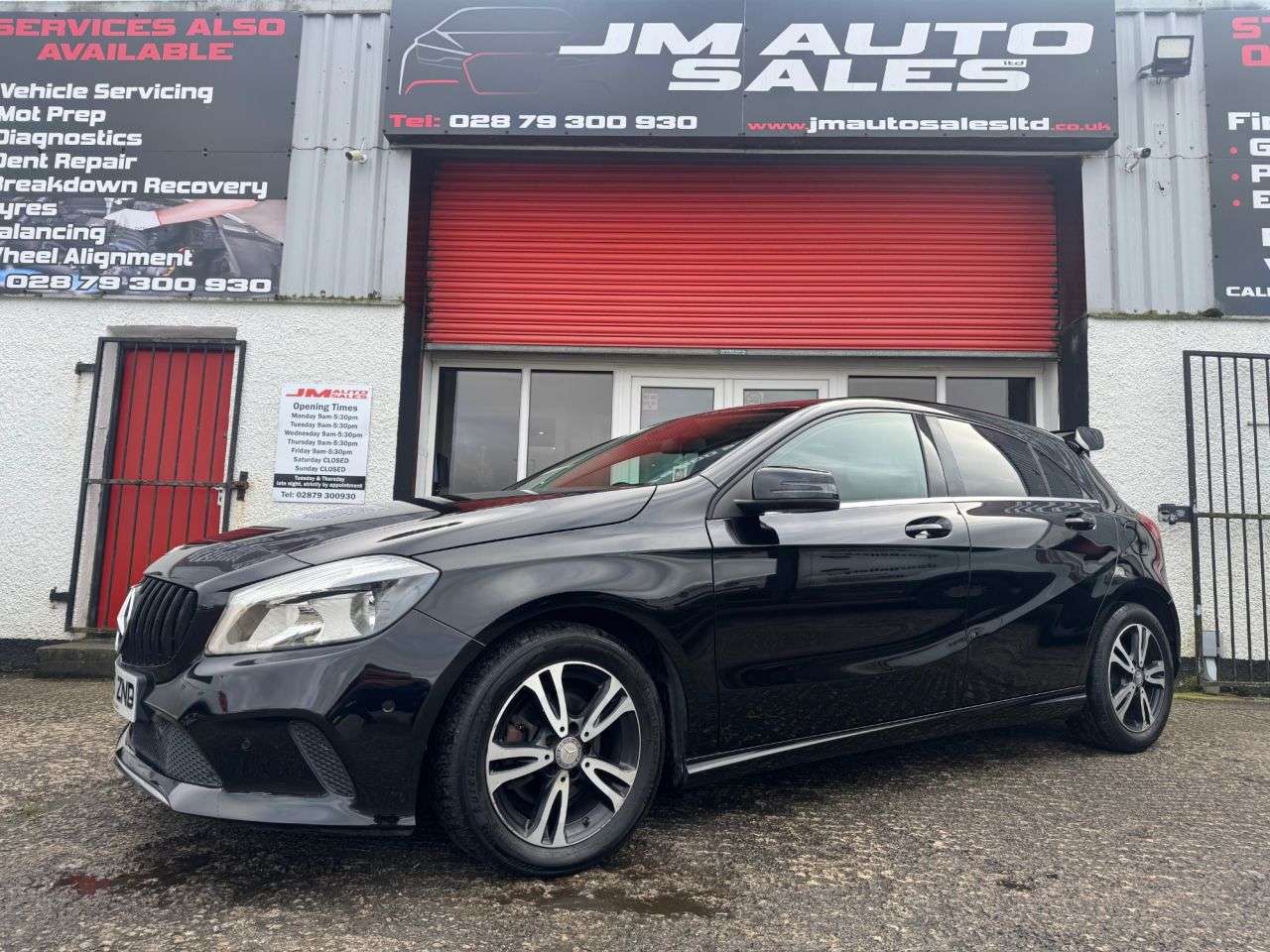 A 2016 MERCEDES-BENZ A-CLASS 1.5 A180d SE (Executive) Hatchback 5dr Diesel 7G-DCT Euro 6 (s/s) (109 ps) A 2016 MERCEDES-BENZ A-CLASS 1.5 A180d SE (Executive) Hatchback 5dr Diesel 7G-DCT Euro 6 (s/s) (109 ps)