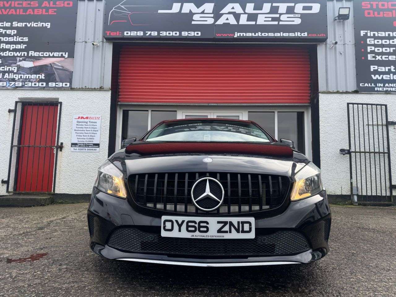 A 2016 MERCEDES-BENZ A-CLASS 1.5 A180d SE (Executive) Hatchback 5dr Diesel 7G-DCT Euro 6 (s/s) (109 ps) A 2016 MERCEDES-BENZ A-CLASS 1.5 A180d SE (Executive) Hatchback 5dr Diesel 7G-DCT Euro 6 (s/s) (109 ps)