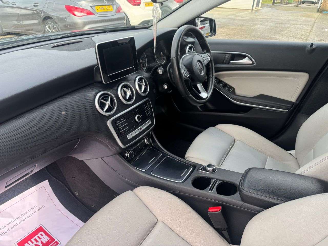 2016 MERCEDES-BENZ A-CLASS 2016 MERCEDES-BENZ A-CLASS