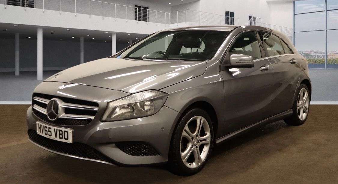 A 2015 MERCEDES-BENZ A-CLASS 1.5 A180 CDI Sport Edition Hatchback 5dr Diesel Manual Euro 6 (s/s) (109 ps A 2015 MERCEDES-BENZ A-CLASS 1.5 A180 CDI Sport Edition Hatchback 5dr Diesel Manual Euro 6 (s/s) (109 ps