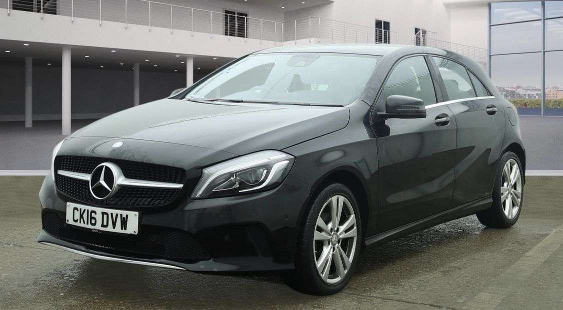 A 2016 MERCEDES-BENZ A-CLASS 1.5 A180d Sport (Premium) Hatchback 5dr Diesel Manual Euro 6 (s/s) (109 ps) A 2016 MERCEDES-BENZ A-CLASS 1.5 A180d Sport (Premium) Hatchback 5dr Diesel Manual Euro 6 (s/s) (109 ps)