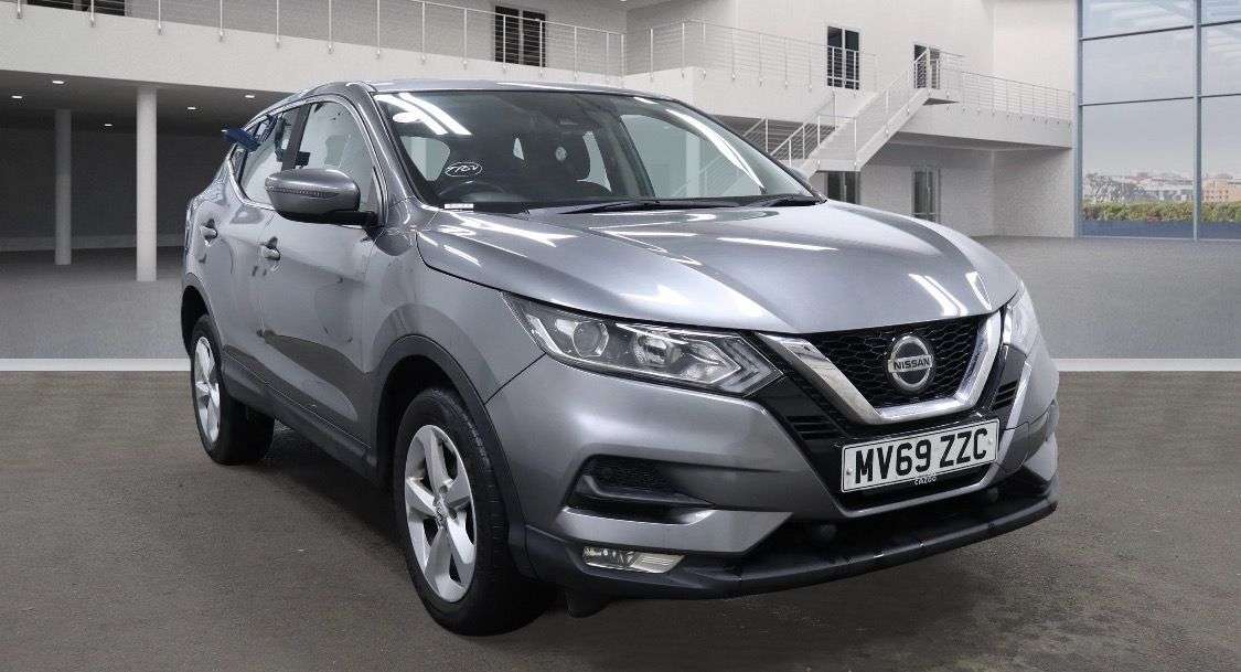 A 2019 NISSAN QASHQAI 1.5 dCi Acenta Premium SUV 5dr Diesel Manual Euro 6 (s/s) (115 ps) A 2019 NISSAN QASHQAI 1.5 dCi Acenta Premium SUV 5dr Diesel Manual Euro 6 (s/s) (115 ps)