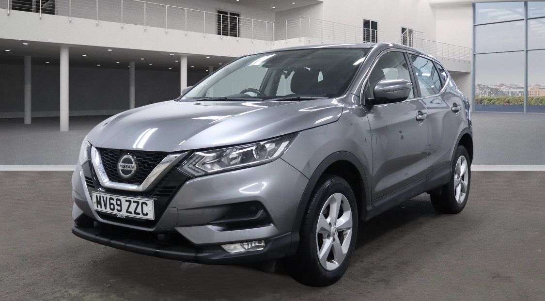 A 2019 NISSAN QASHQAI 1.5 dCi Acenta Premium SUV 5dr Diesel Manual Euro 6 (s/s) (115 ps) A 2019 NISSAN QASHQAI 1.5 dCi Acenta Premium SUV 5dr Diesel Manual Euro 6 (s/s) (115 ps)