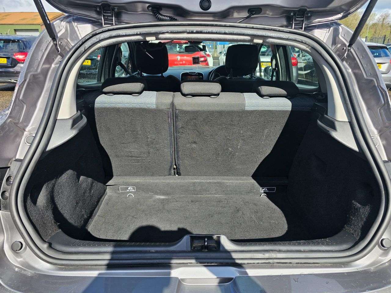 2015 RENAULT CLIO 2015 RENAULT CLIO