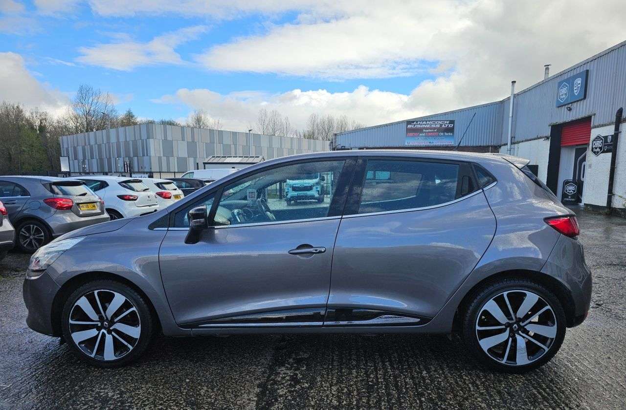 2015 RENAULT CLIO 2015 RENAULT CLIO