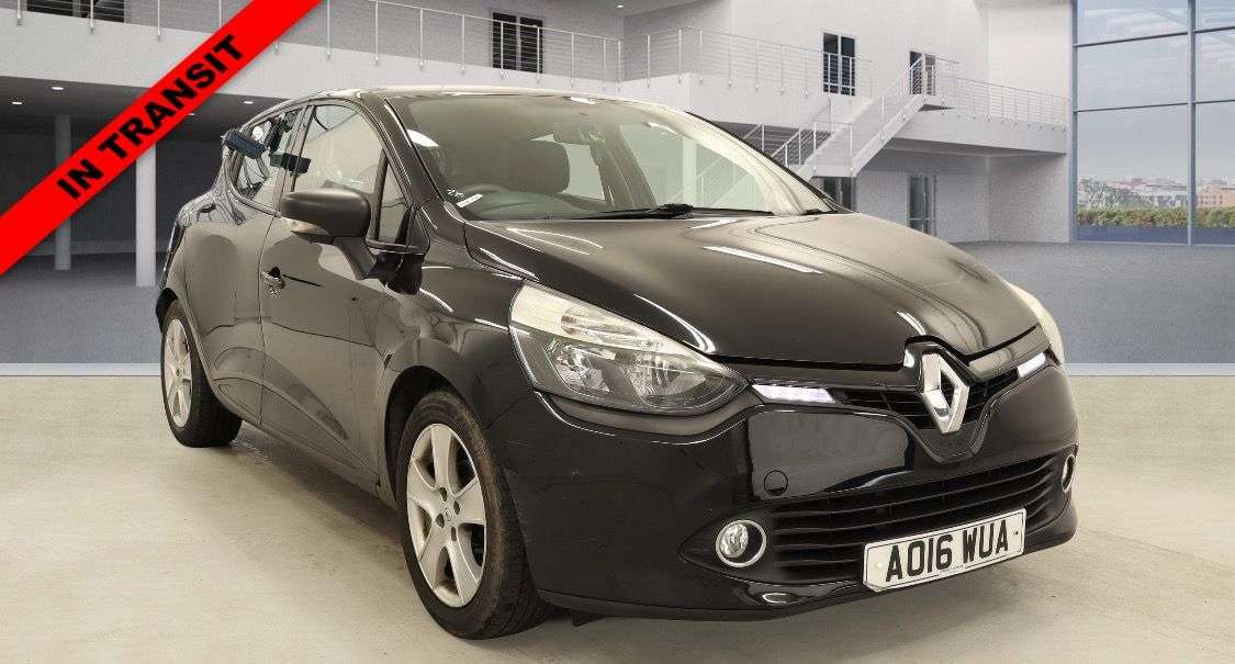 A 2016 RENAULT CLIO 1.5 dCi Play Hatchback 5dr Diesel Manual Euro 6 (s/s) (90 ps) A 2016 RENAULT CLIO 1.5 dCi Play Hatchback 5dr Diesel Manual Euro 6 (s/s) (90 ps)