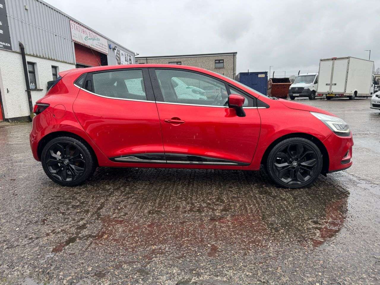 2017 RENAULT CLIO 2017 RENAULT CLIO