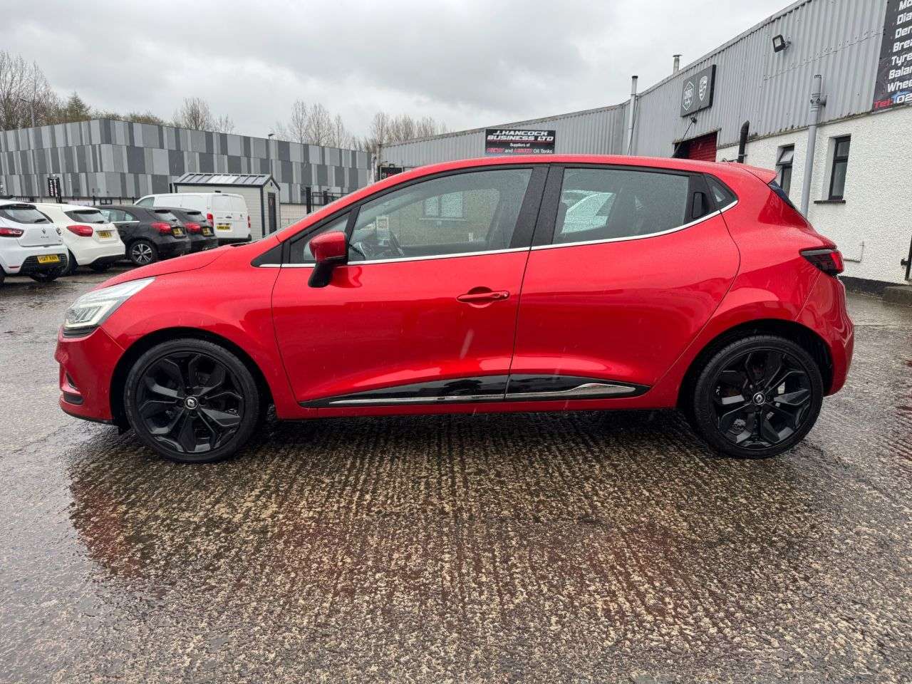 2017 RENAULT CLIO 2017 RENAULT CLIO