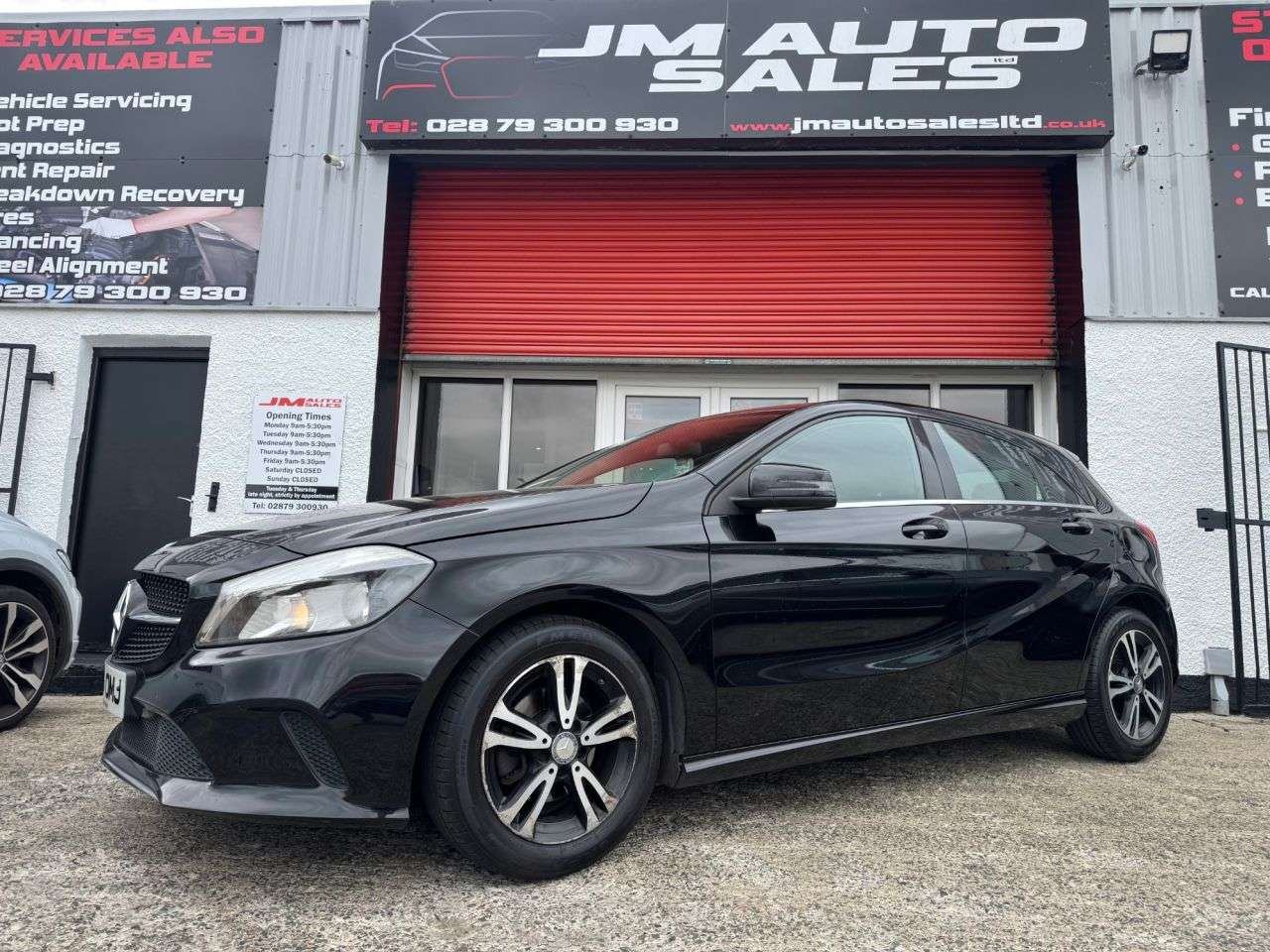 A 2016 MERCEDES-BENZ A-CLASS 1.5 A180d SE Hatchback 5dr Diesel 7G-DCT Euro 6 (s/s) (109 ps) A 2016 MERCEDES-BENZ A-CLASS 1.5 A180d SE Hatchback 5dr Diesel 7G-DCT Euro 6 (s/s) (109 ps)