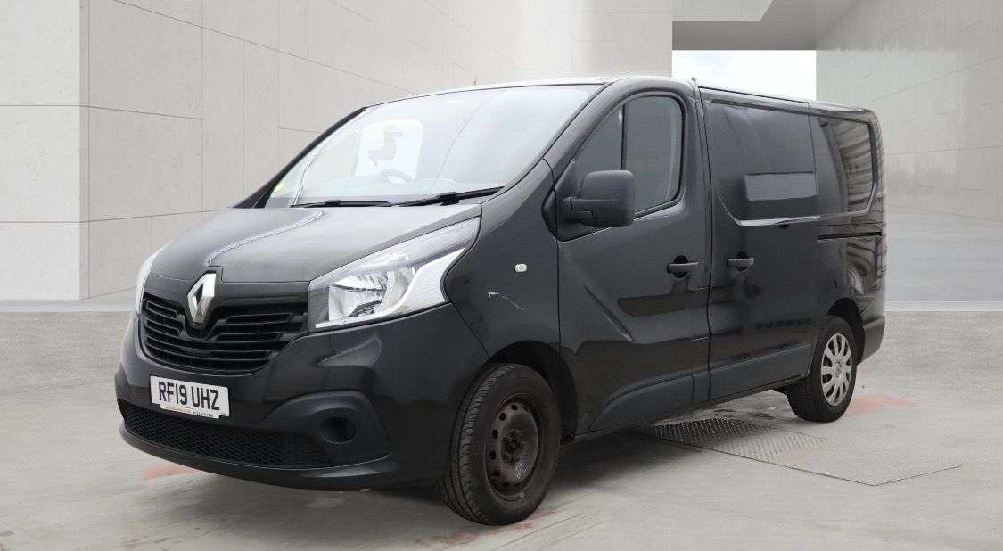 A 2019 RENAULT TRAFIC 1.6 dCi 27 Business+ Panel Van 5dr Diesel Manual SWB Standard Roof Euro 6 ( A 2019 RENAULT TRAFIC 1.6 dCi 27 Business+ Panel Van 5dr Diesel Manual SWB Standard Roof Euro 6 (