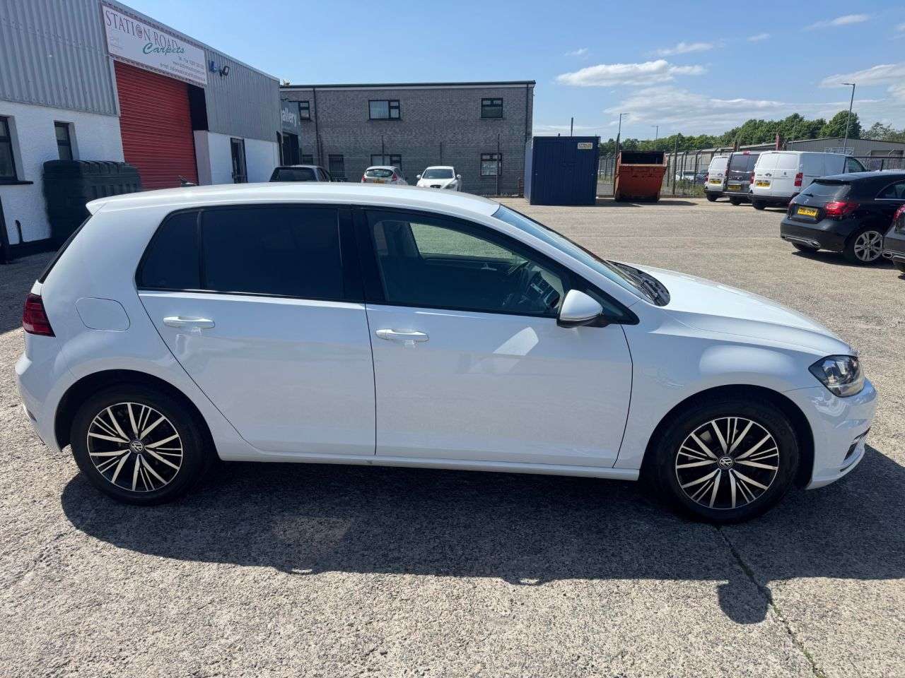 2018 VOLKSWAGEN GOLF 2018 VOLKSWAGEN GOLF