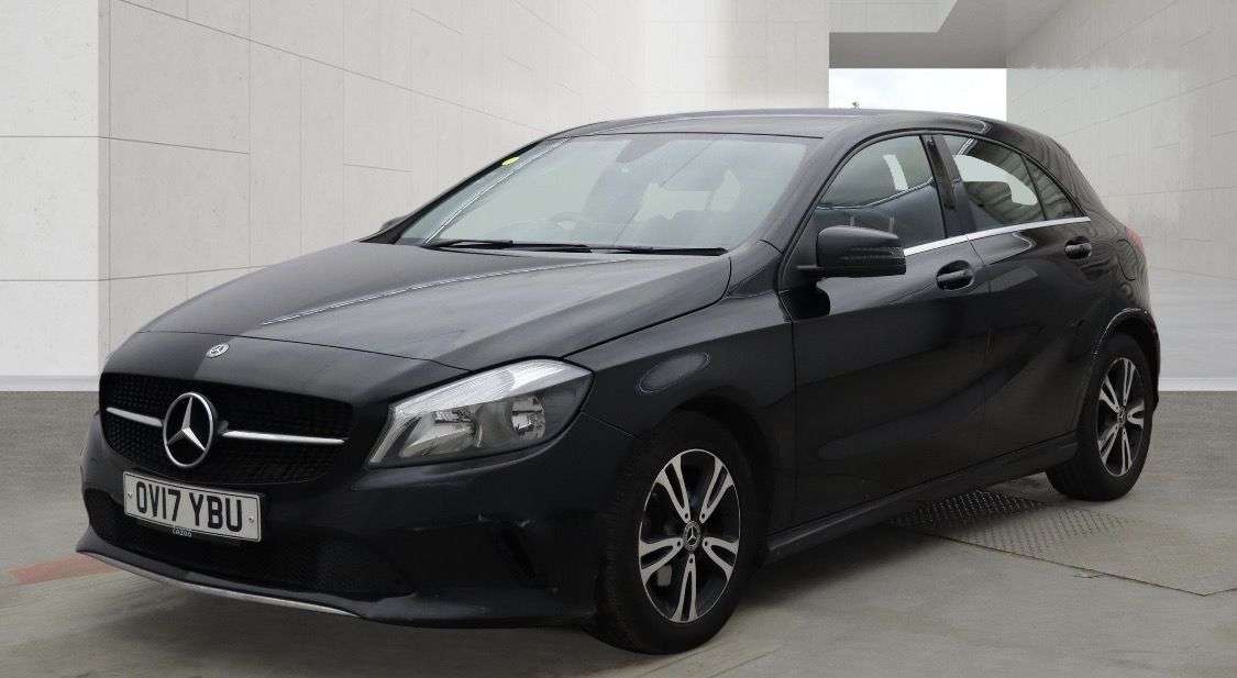 A 2017 MERCEDES A-CLASS A 180 D SE A 2017 MERCEDES A-CLASS A 180 D SE