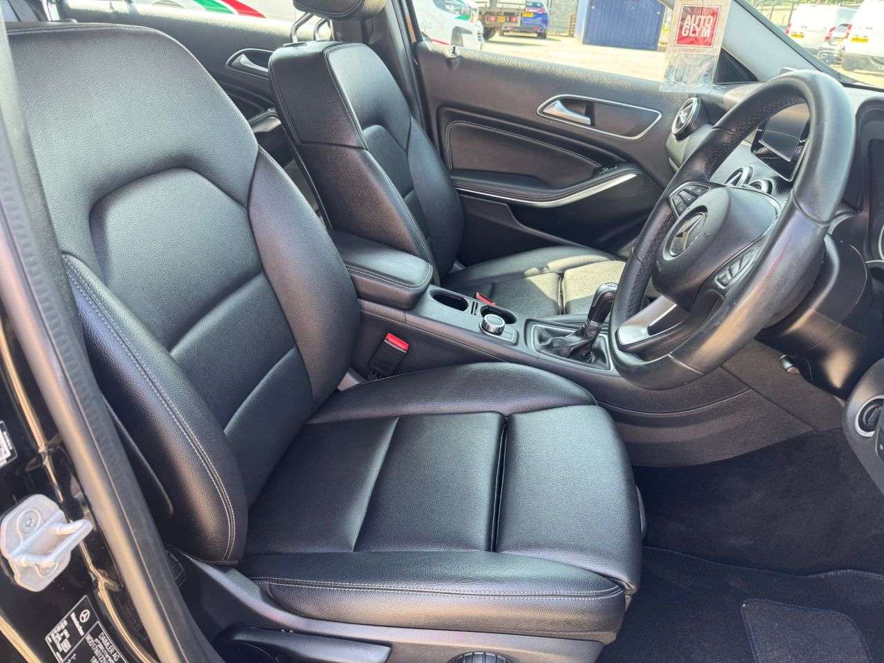 2017 MERCEDES A-CLASS 2017 MERCEDES A-CLASS
