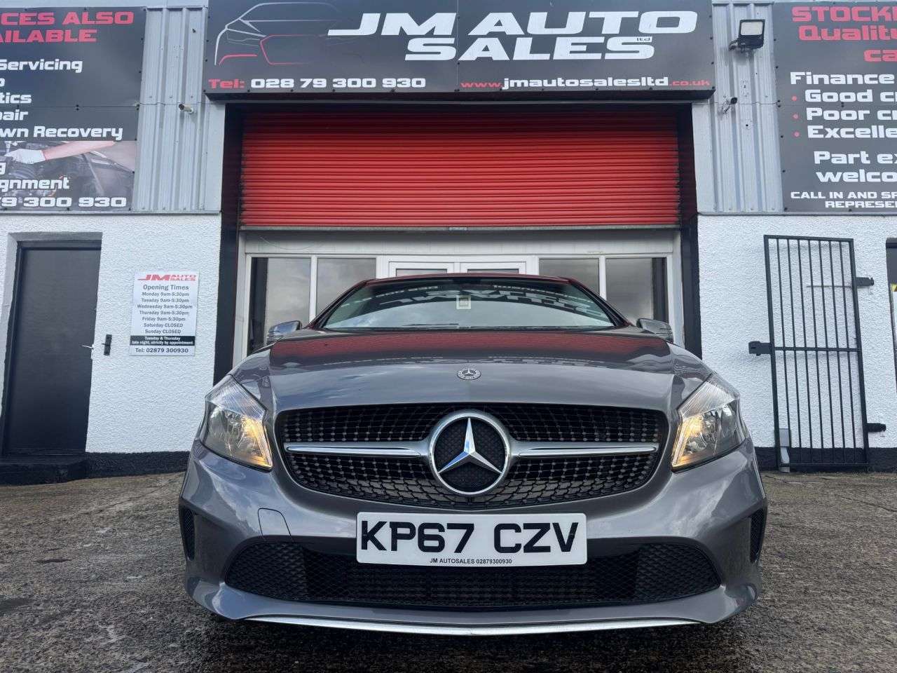 A 2017 MERCEDES A-CLASS A 180 D SPORT A 2017 MERCEDES A-CLASS A 180 D SPORT