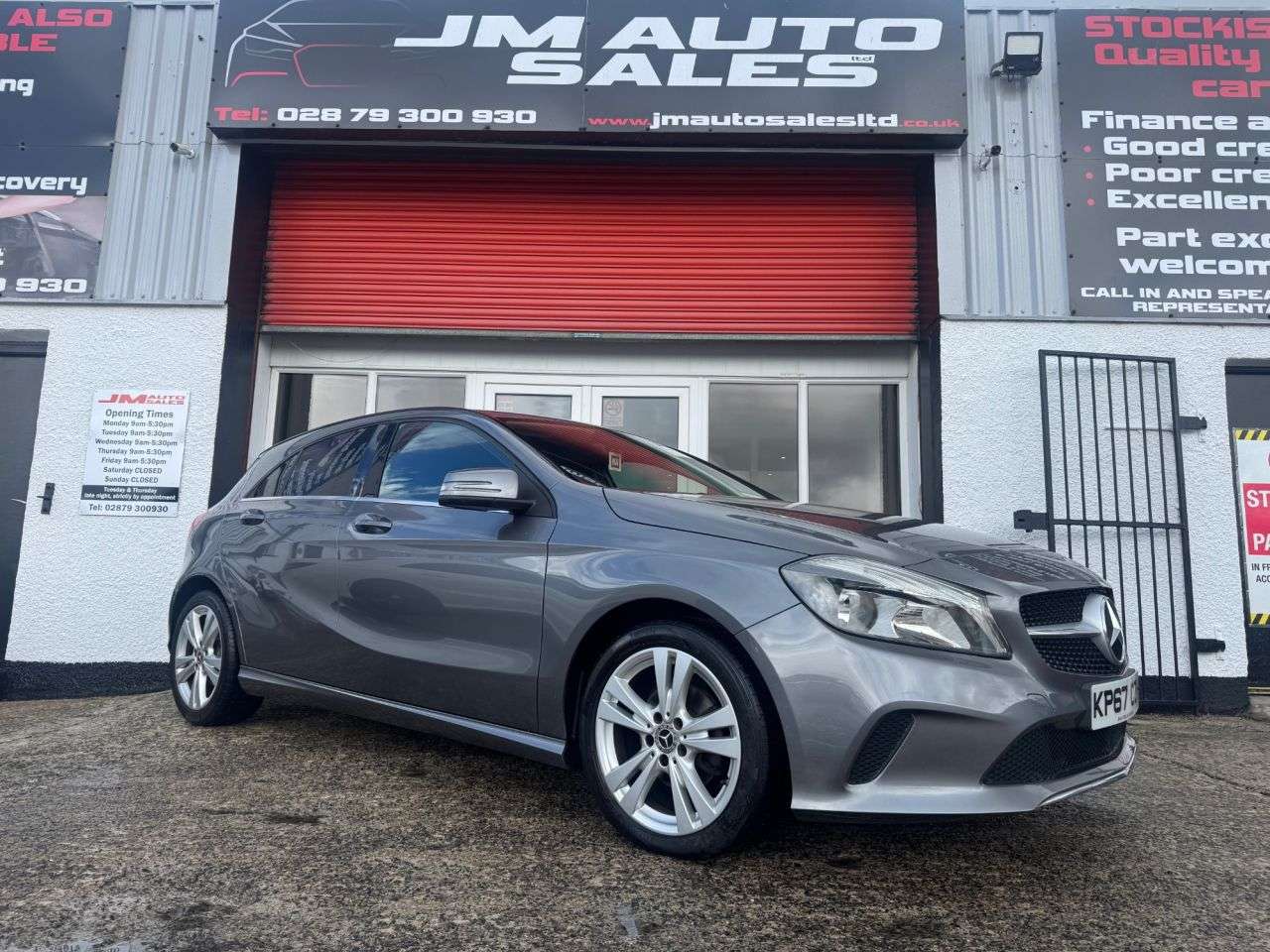 A 2017 MERCEDES A-CLASS A 180 D SPORT A 2017 MERCEDES A-CLASS A 180 D SPORT