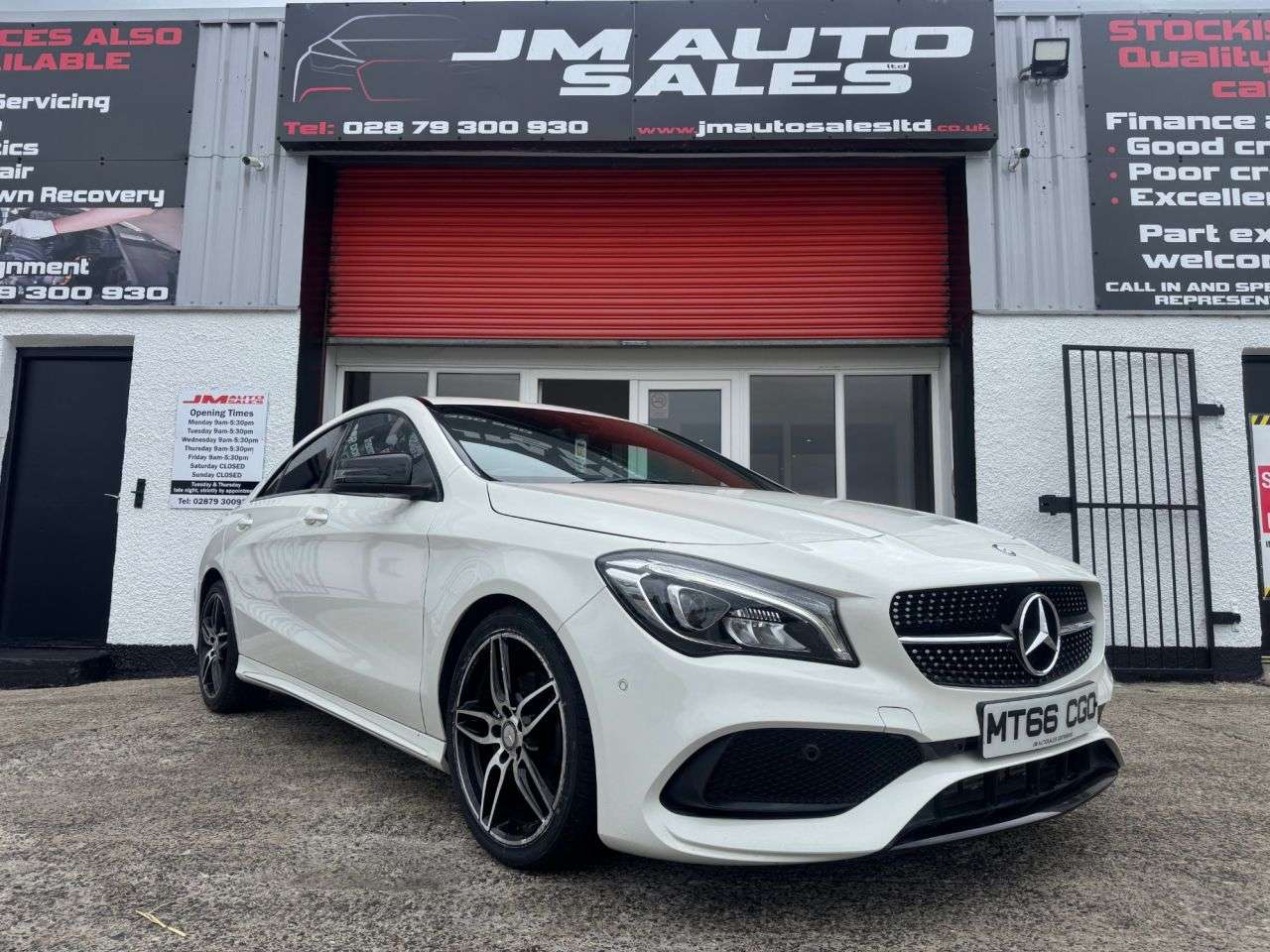 A 2016 MERCEDES-BENZ CLA 2.1 CLA200d AMG Line Coupe 4dr Diesel Manual Euro 6 (s/s) (136 ps) A 2016 MERCEDES-BENZ CLA 2.1 CLA200d AMG Line Coupe 4dr Diesel Manual Euro 6 (s/s) (136 ps)
