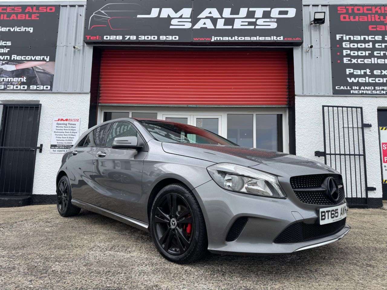 A 2016 MERCEDES-BENZ A-CLASS 1.5 A180d Sport Hatchback 5dr Diesel Manual Euro 6 (s/s) (109 ps) A 2016 MERCEDES-BENZ A-CLASS 1.5 A180d Sport Hatchback 5dr Diesel Manual Euro 6 (s/s) (109 ps)