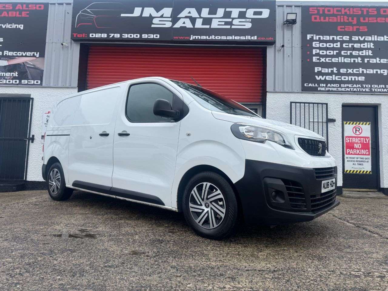 A 2018 PEUGEOT EXPERT 1.6 BlueHDi 1000 Professional Standard Panel Van 6dr Diesel Manual MWB Euro A 2018 PEUGEOT EXPERT 1.6 BlueHDi 1000 Professional Standard Panel Van 6dr Diesel Manual MWB Euro