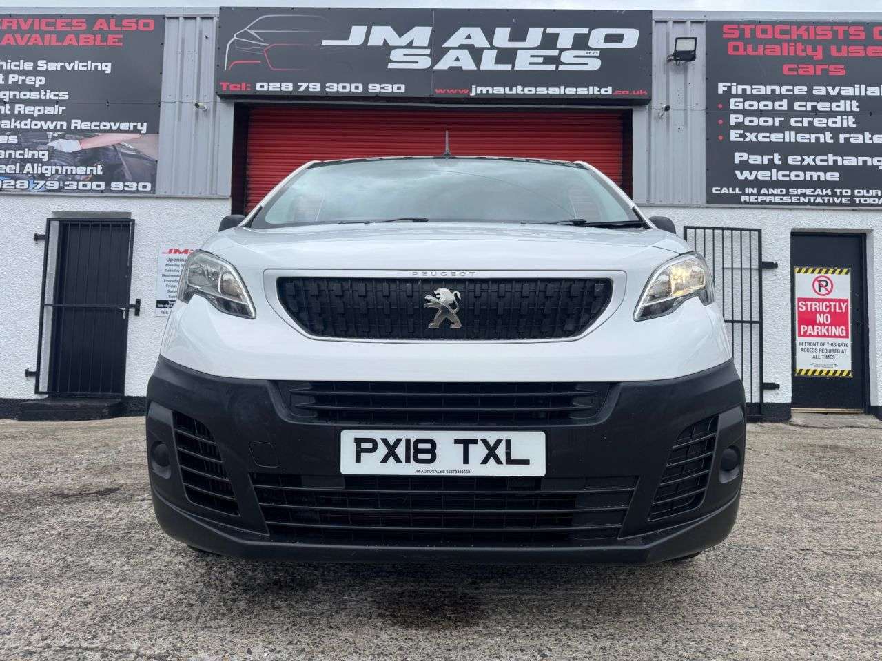 A 2018 PEUGEOT EXPERT 1.6 BlueHDi 1000 Professional Standard Panel Van 6dr Diesel Manual MWB Euro A 2018 PEUGEOT EXPERT 1.6 BlueHDi 1000 Professional Standard Panel Van 6dr Diesel Manual MWB Euro