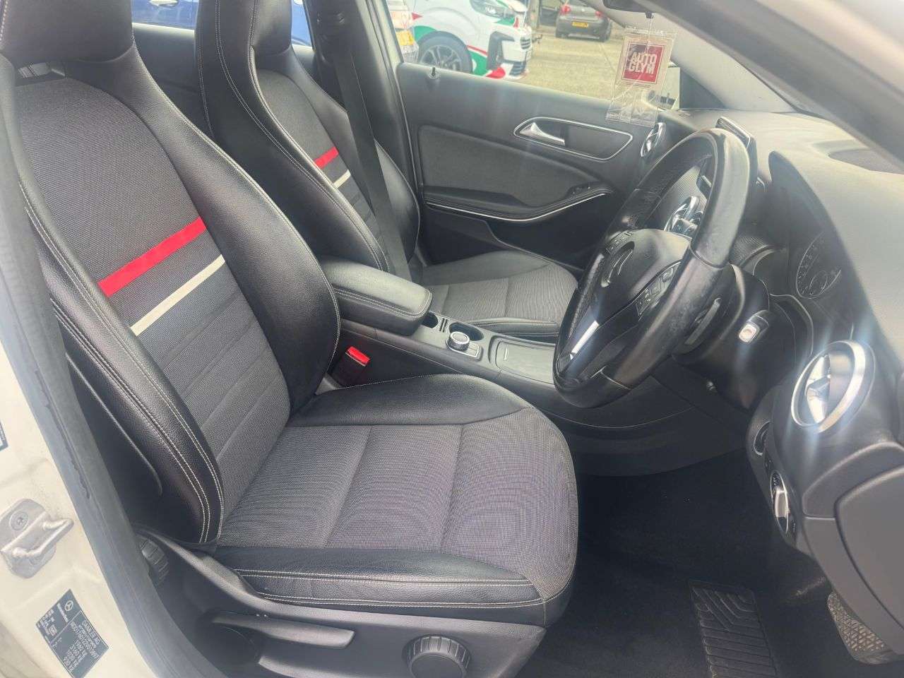 2014 MERCEDES-BENZ A-CLASS 2014 MERCEDES-BENZ A-CLASS