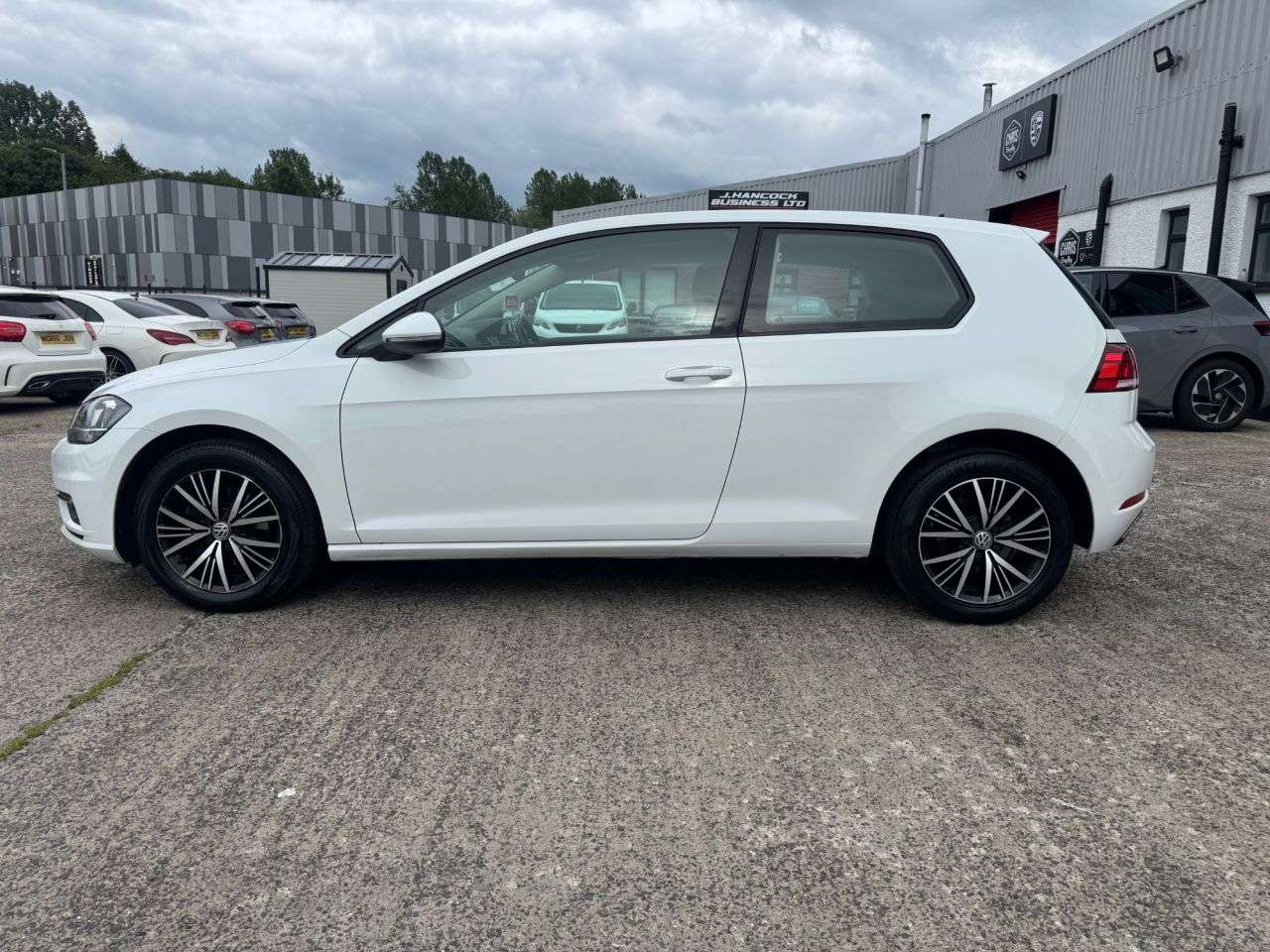 2018 VOLKSWAGEN GOLF 2018 VOLKSWAGEN GOLF