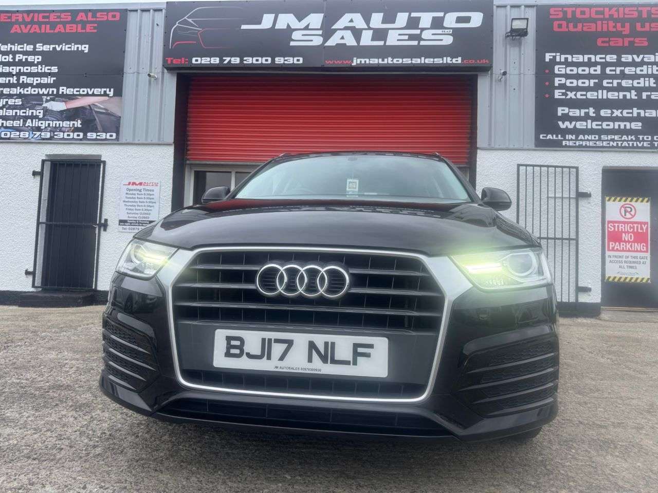 A 2017 AUDI Q3 2.0 TDI Sport SUV 5dr Diesel Manual Euro 6 (s/s) (150 ps) A 2017 AUDI Q3 2.0 TDI Sport SUV 5dr Diesel Manual Euro 6 (s/s) (150 ps)