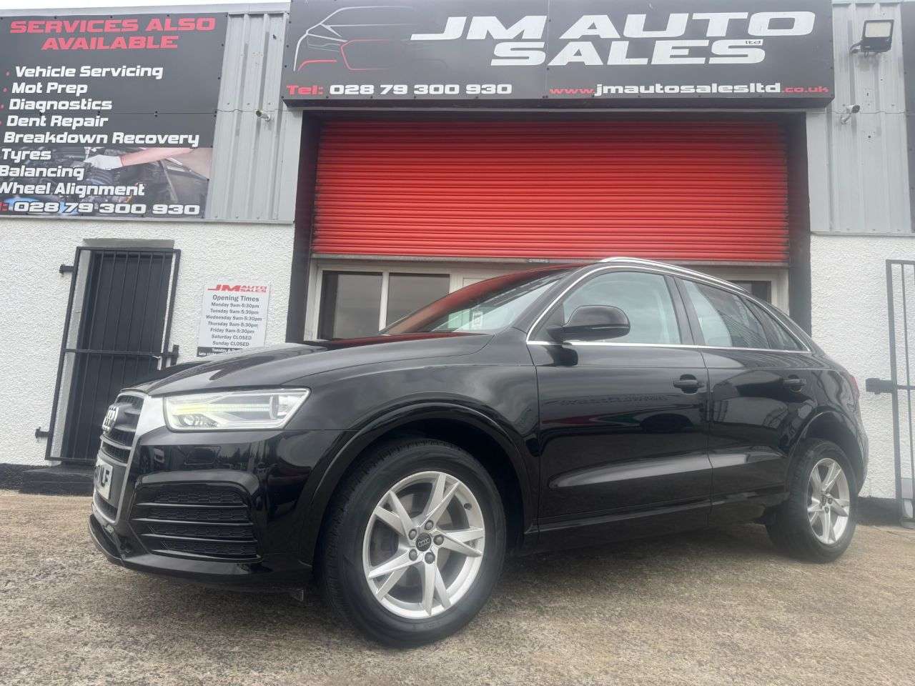 A 2017 AUDI Q3 2.0 TDI Sport SUV 5dr Diesel Manual Euro 6 (s/s) (150 ps) A 2017 AUDI Q3 2.0 TDI Sport SUV 5dr Diesel Manual Euro 6 (s/s) (150 ps)