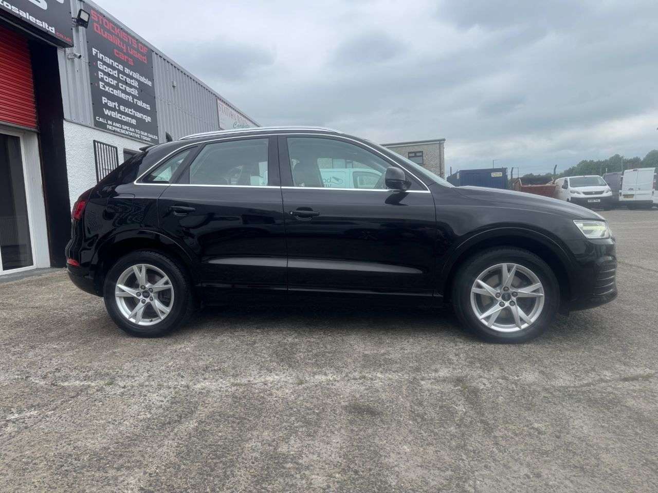 2017 AUDI Q3 2017 AUDI Q3