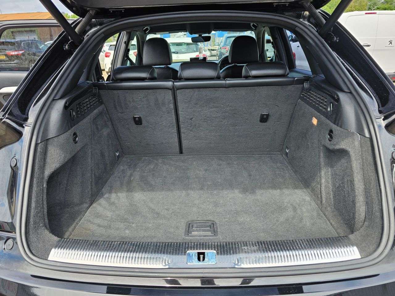 2017 AUDI Q3 2017 AUDI Q3