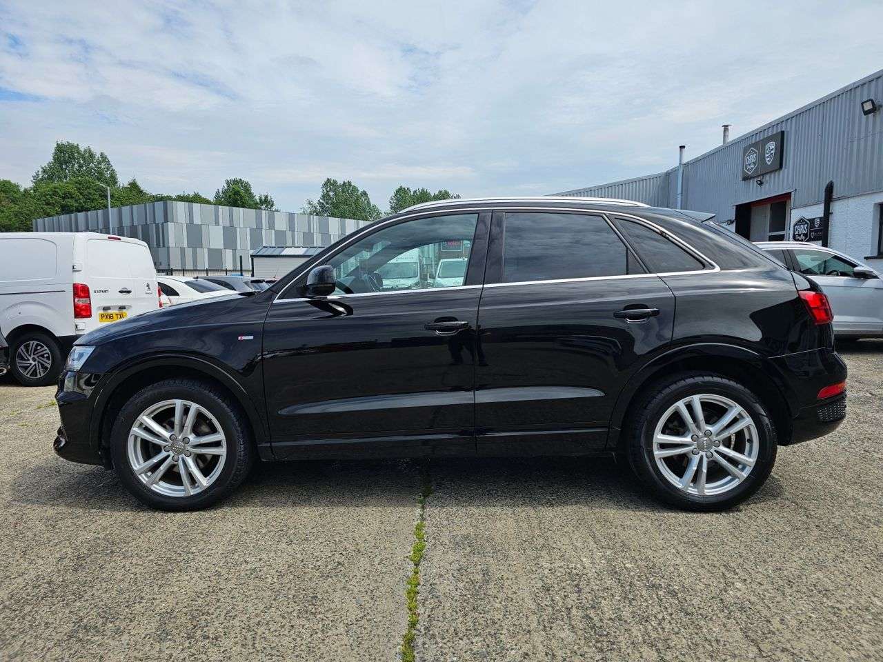 2017 AUDI Q3 2017 AUDI Q3