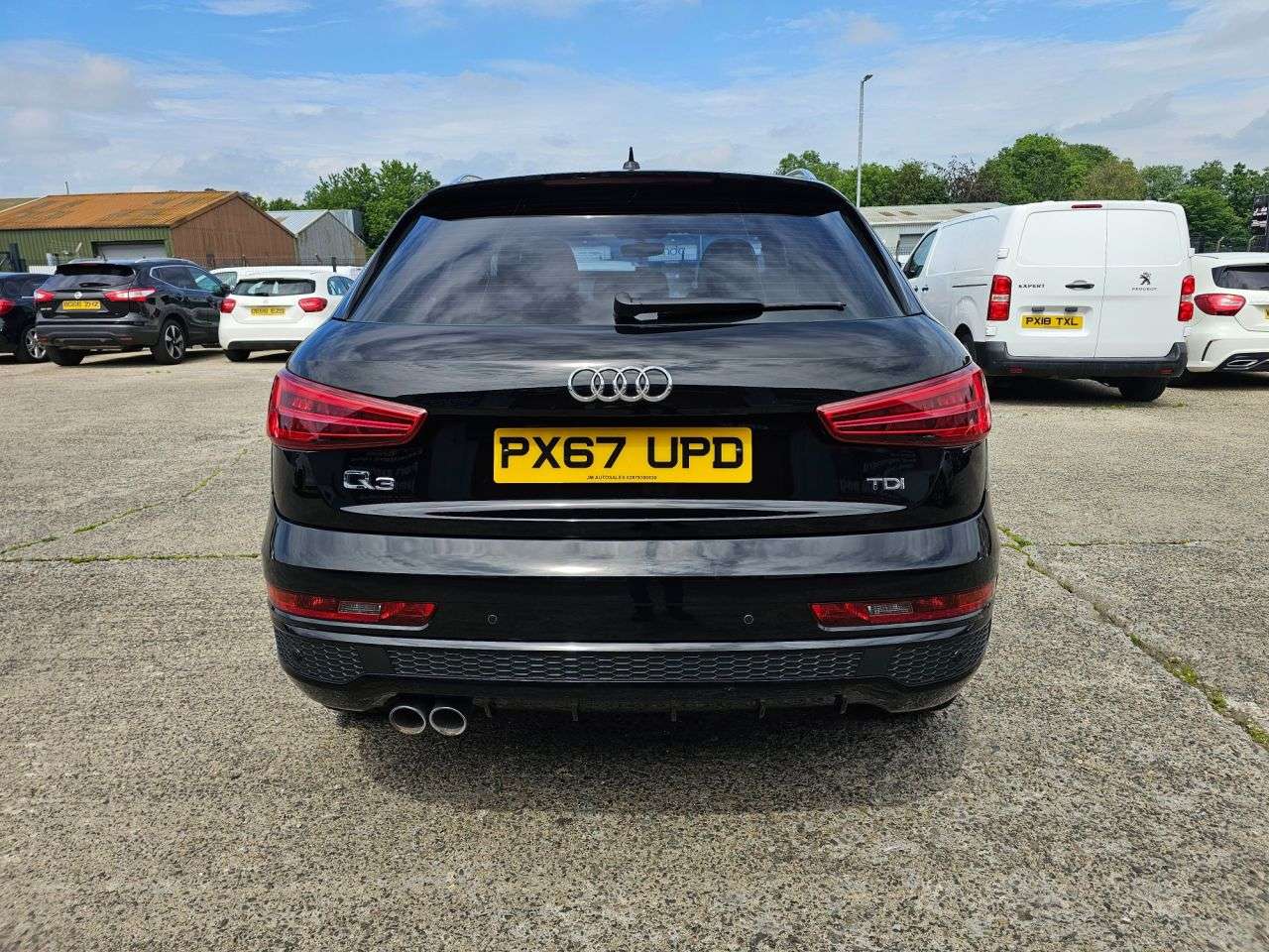 2017 AUDI Q3 2017 AUDI Q3