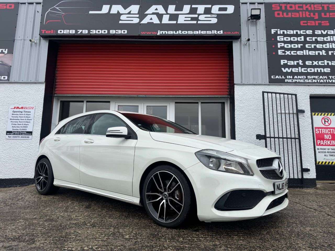 A 2016 MERCEDES-BENZ A CLASS 1.5 A180d AMG Line Hatchback 5dr Diesel Manual Euro 6 (s/s) (109 ps) A 2016 MERCEDES-BENZ A CLASS 1.5 A180d AMG Line Hatchback 5dr Diesel Manual Euro 6 (s/s) (109 ps)