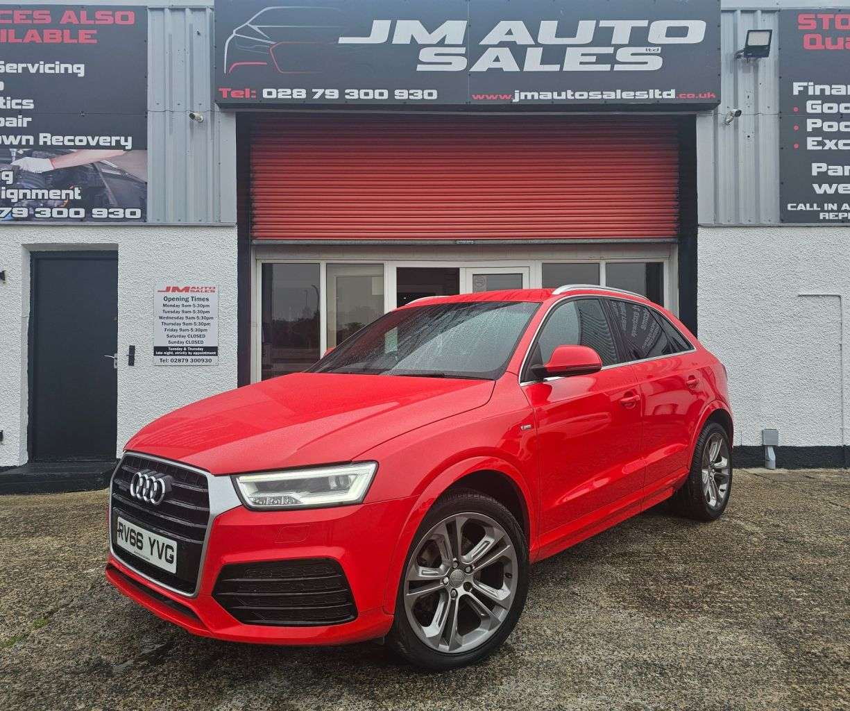 A 2016 AUDI Q3 2.0 TDI S line Plus SUV 5dr Diesel Manual quattro Euro 6 (s/s) (184 ps) A 2016 AUDI Q3 2.0 TDI S line Plus SUV 5dr Diesel Manual quattro Euro 6 (s/s) (184 ps)