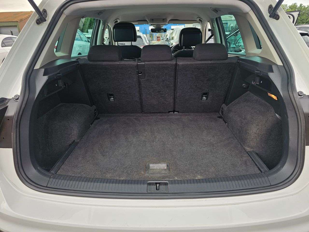 2018 VOLKSWAGEN TIGUAN 2018 VOLKSWAGEN TIGUAN