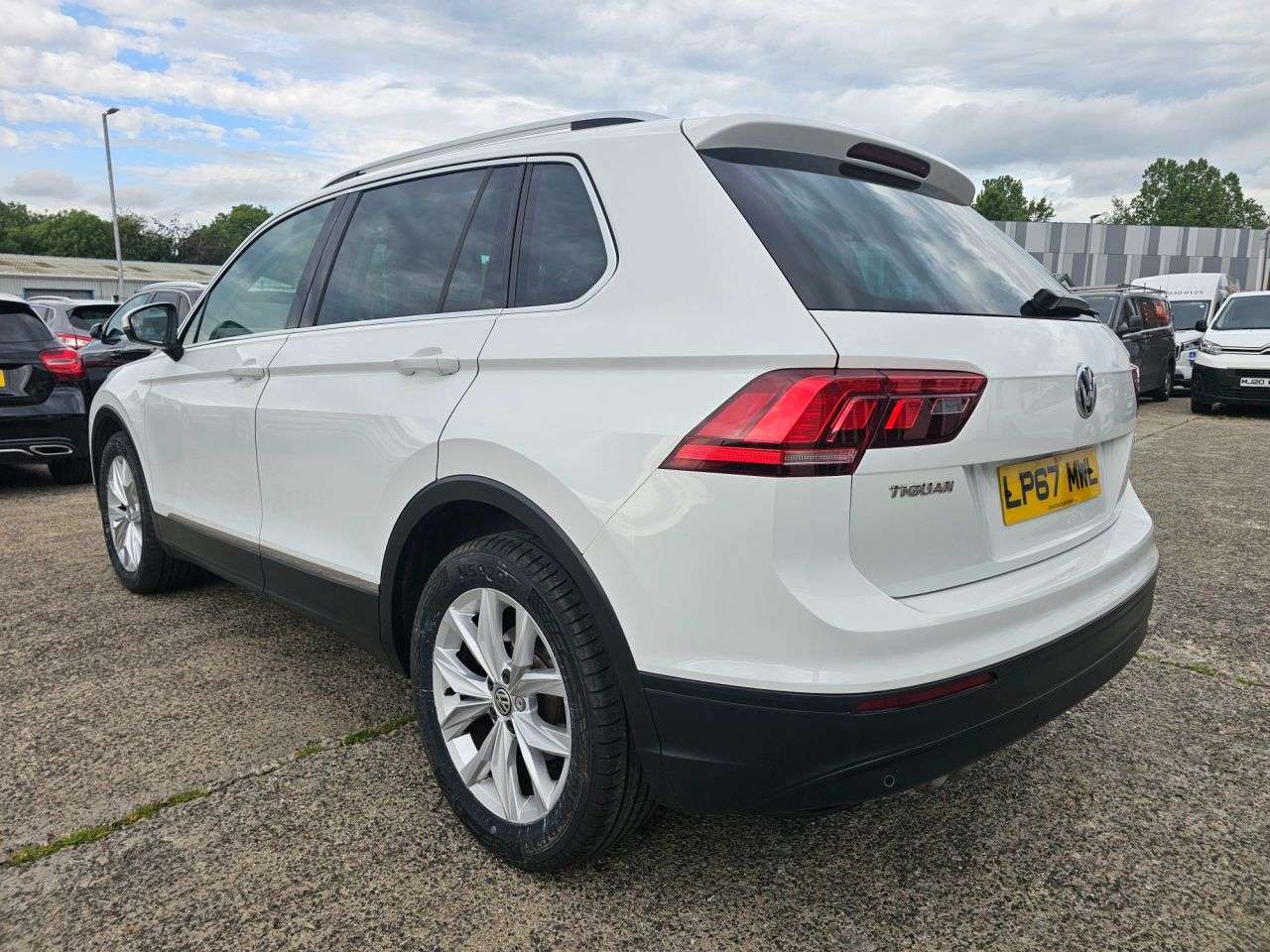 2018 VOLKSWAGEN TIGUAN 2018 VOLKSWAGEN TIGUAN
