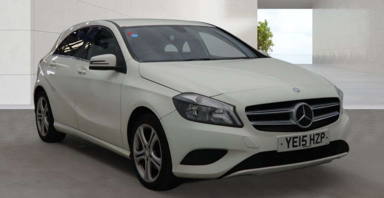 A 2015 MERCEDES-BENZ A-CLASS 1.5 A180 CDI Sport Edition Hatchback 5dr Diesel 7G-DCT Euro 5 (s/s) (109 ps A 2015 MERCEDES-BENZ A-CLASS 1.5 A180 CDI Sport Edition Hatchback 5dr Diesel 7G-DCT Euro 5 (s/s) (109 ps