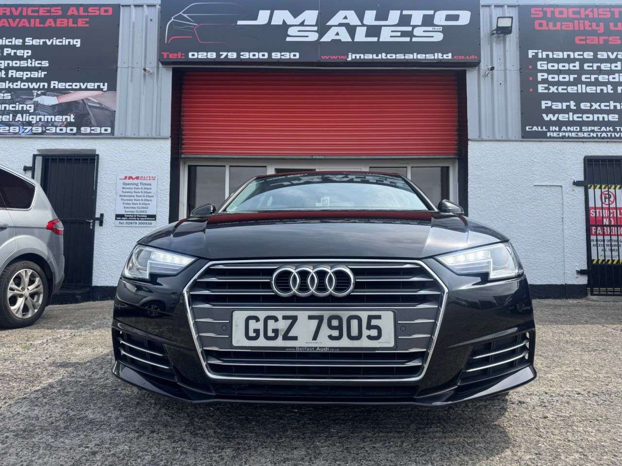 A 2017 AUDI A4 2.0 TDI ultra SE Saloon 4dr Diesel Manual Euro 6 (s/s) (150 ps) A 2017 AUDI A4 2.0 TDI ultra SE Saloon 4dr Diesel Manual Euro 6 (s/s) (150 ps)